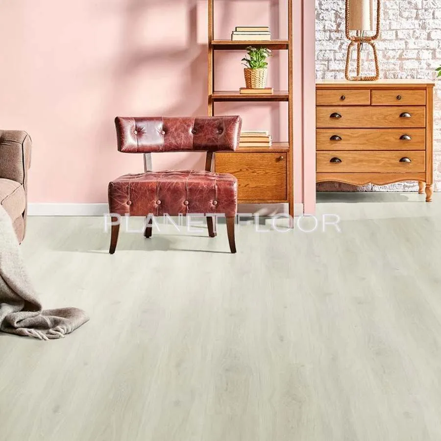Виниловый ламинат Vinilam Allure Isocore Wood RХ22277 Дуб Монблан