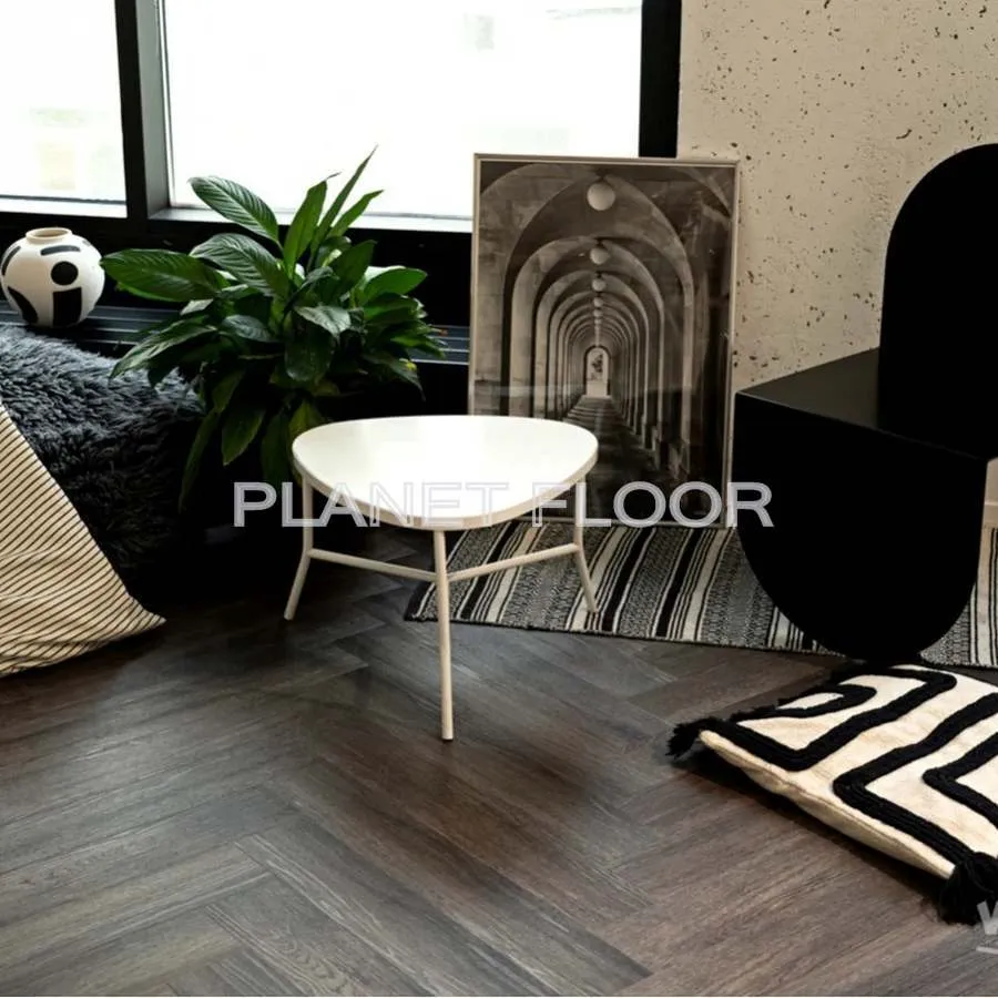 Виниловый ламинат Vinilam Parquet Herringbone IS11211 Паркет Донателло