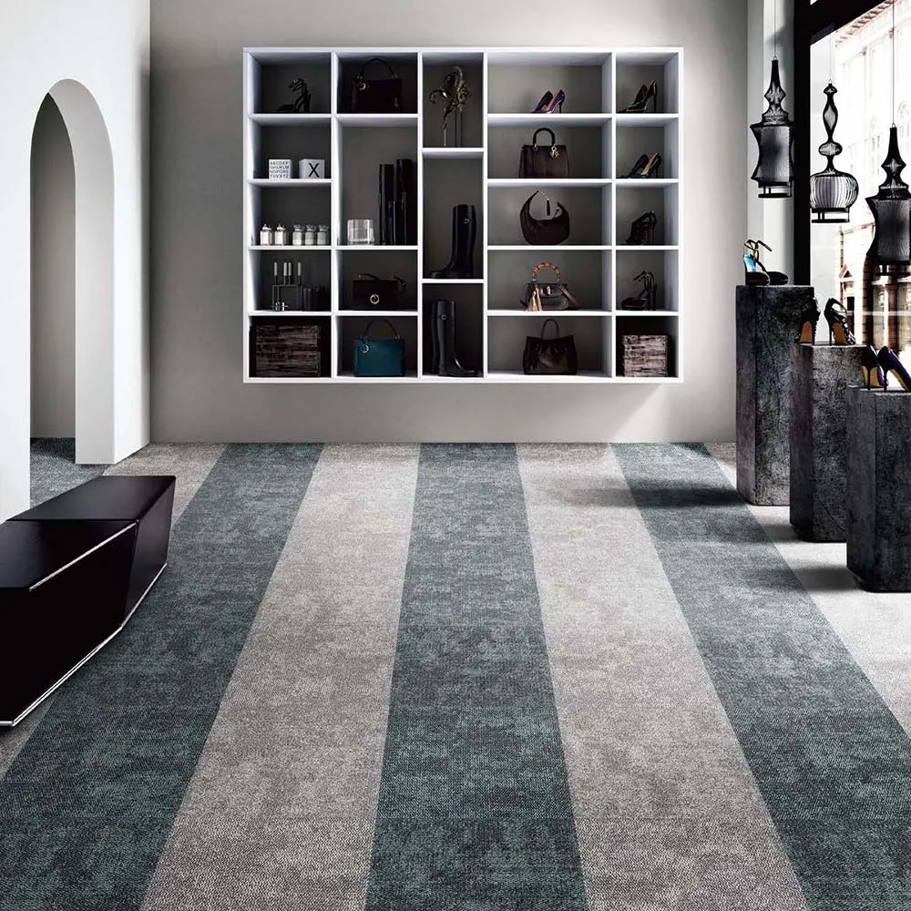 Ковровая плитка Innofloor Ice 04