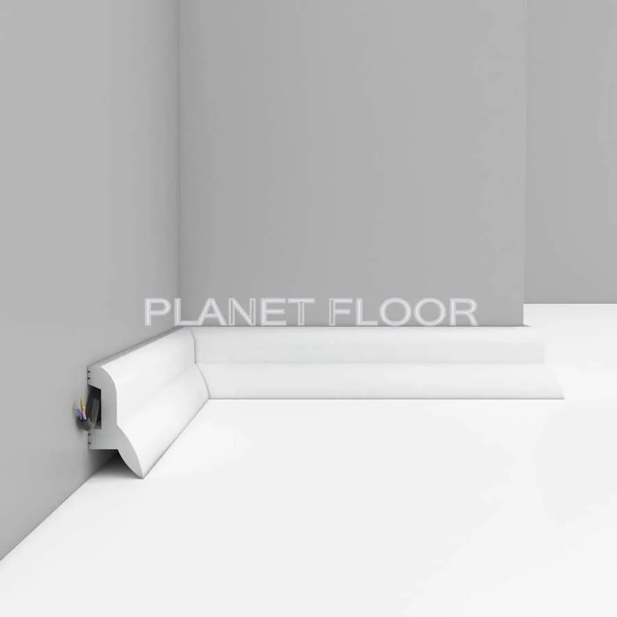 Плинтус напольный Decomaster D230 ДМ 42x21x2000 мм